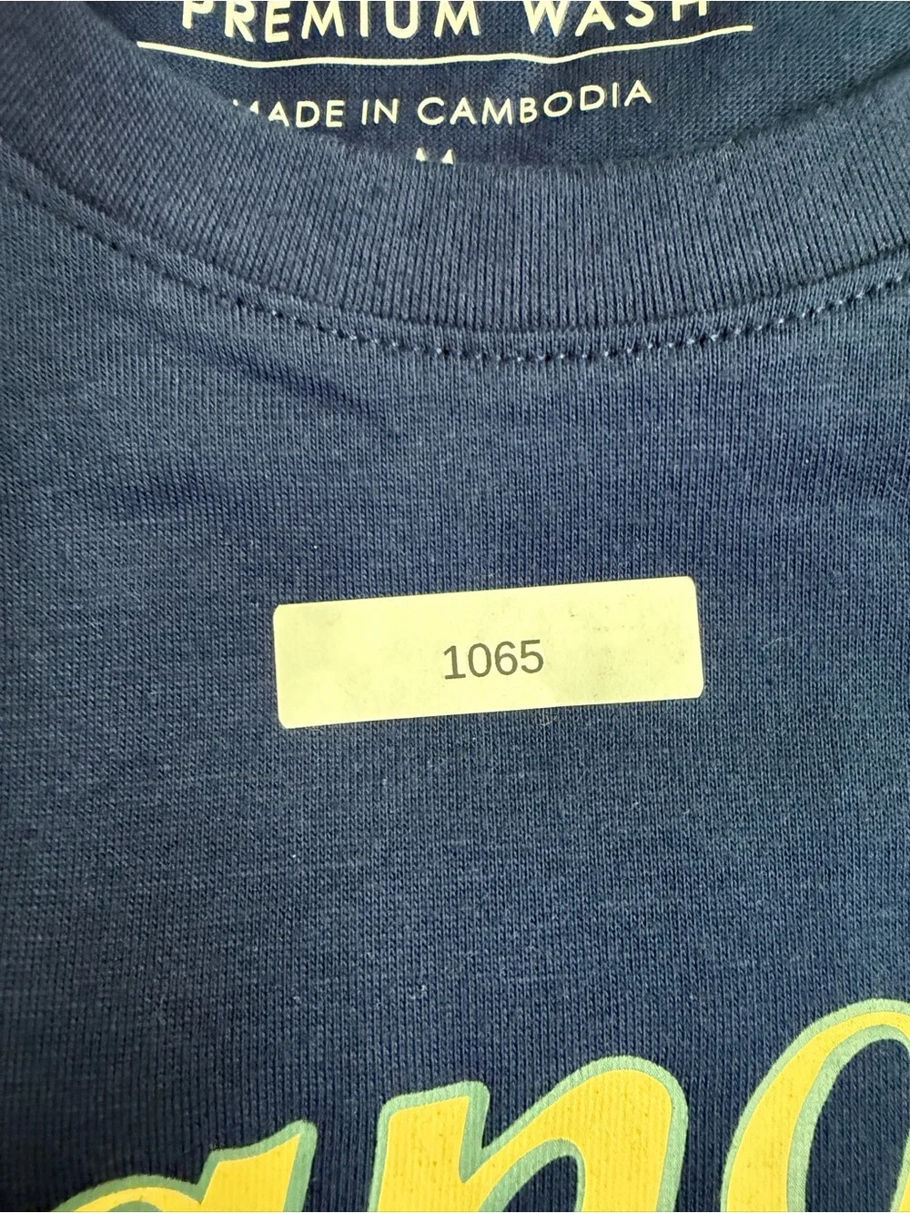 Banana Republic Men's Navy T-Shirt with Yellow Logo